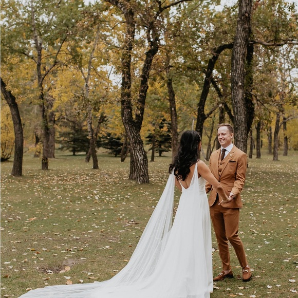 Alyssa Kristin pearl wings - Picture 13 of 14